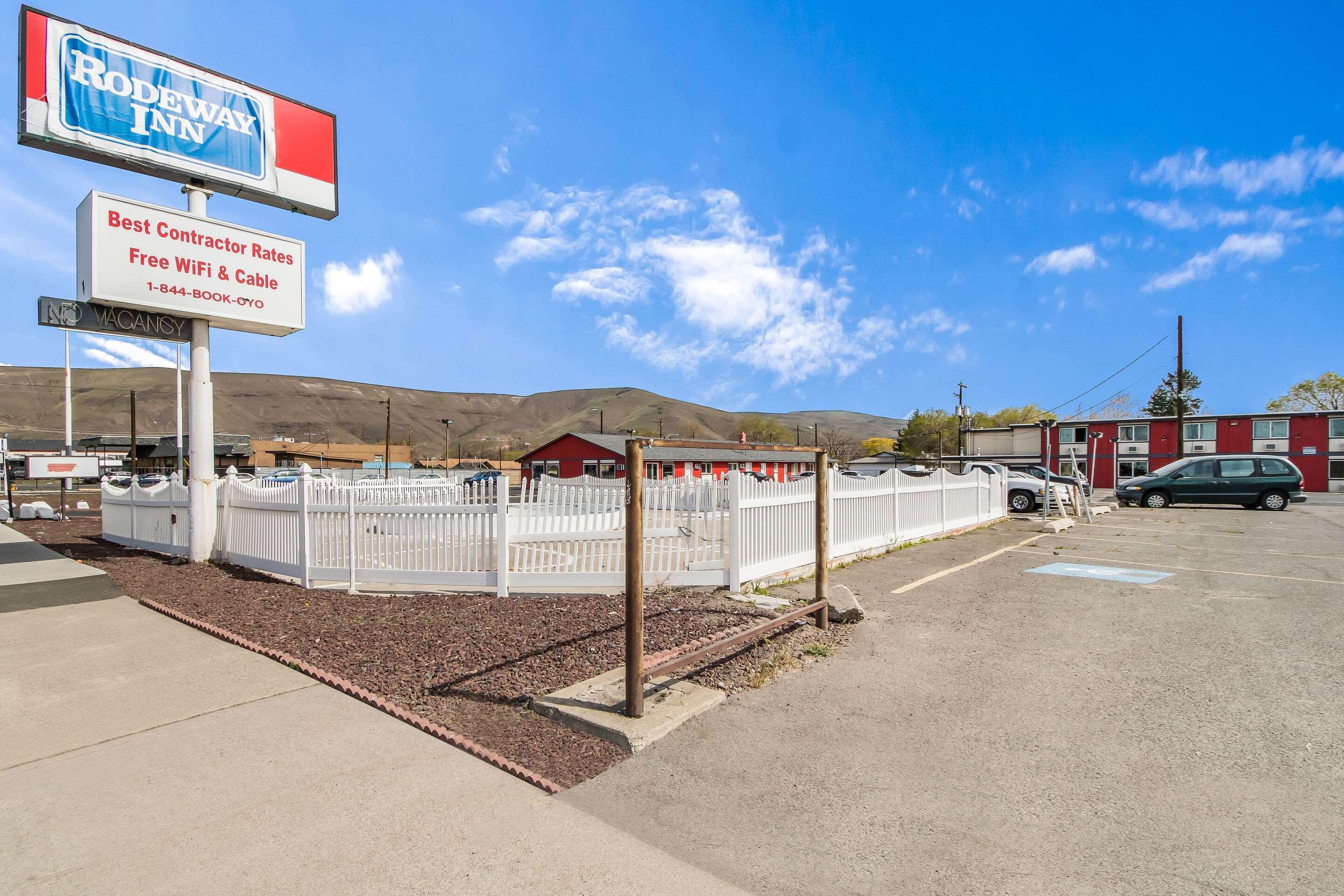 Rodeway Inn Yakima Extérieur photo